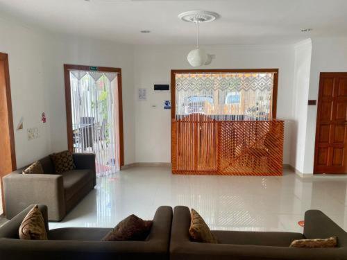 Alaika Maafushi Hotel Екстериор снимка
