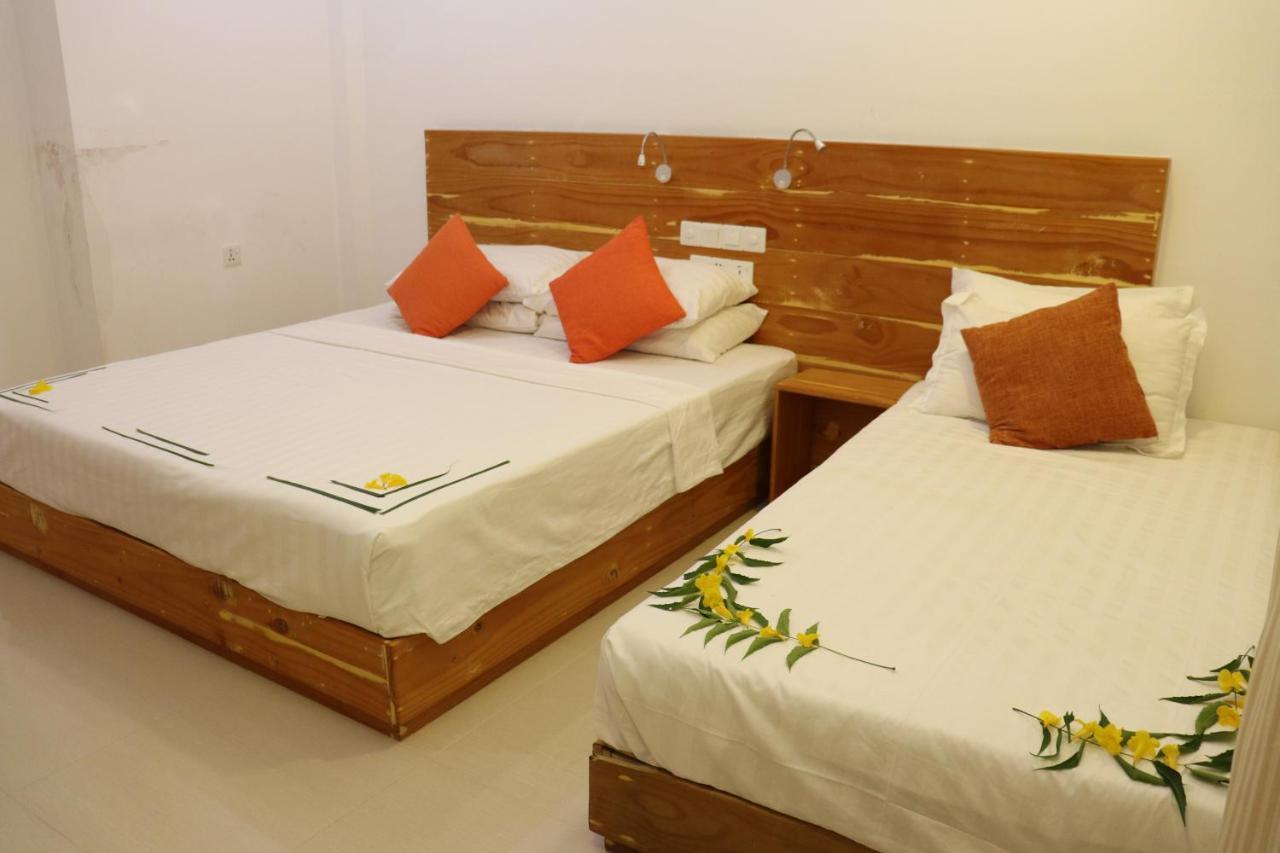 Alaika Maafushi Hotel Екстериор снимка