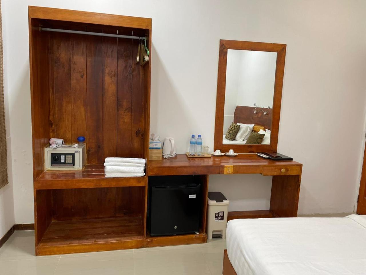 Alaika Maafushi Hotel Екстериор снимка