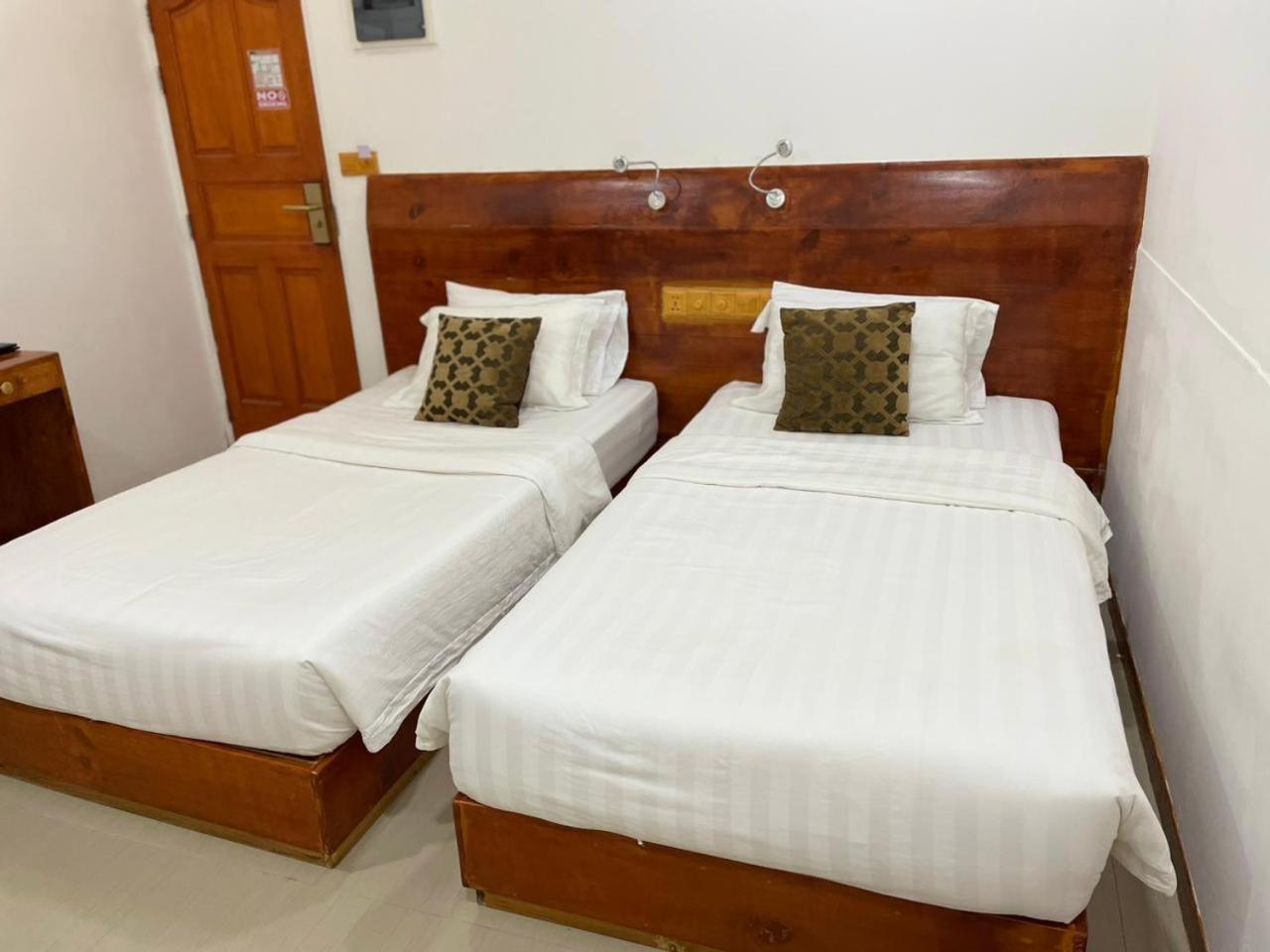 Alaika Maafushi Hotel Екстериор снимка
